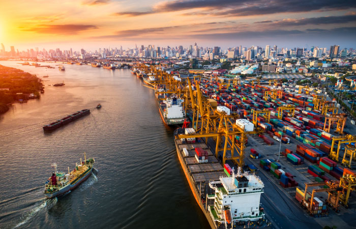 Manufacturing, Retail & Logistics